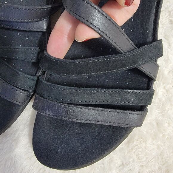 ECCO Women's Summer Cross Strap Leather And Suede Sandal, EU 38 US 7 Black EUC - Picture 7 of 16